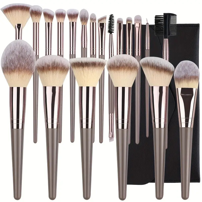 مجموعة فرش مكياج 10-20 قطعة: ف - مراجعة Huda Beauty Makeup Brush Set وسعره