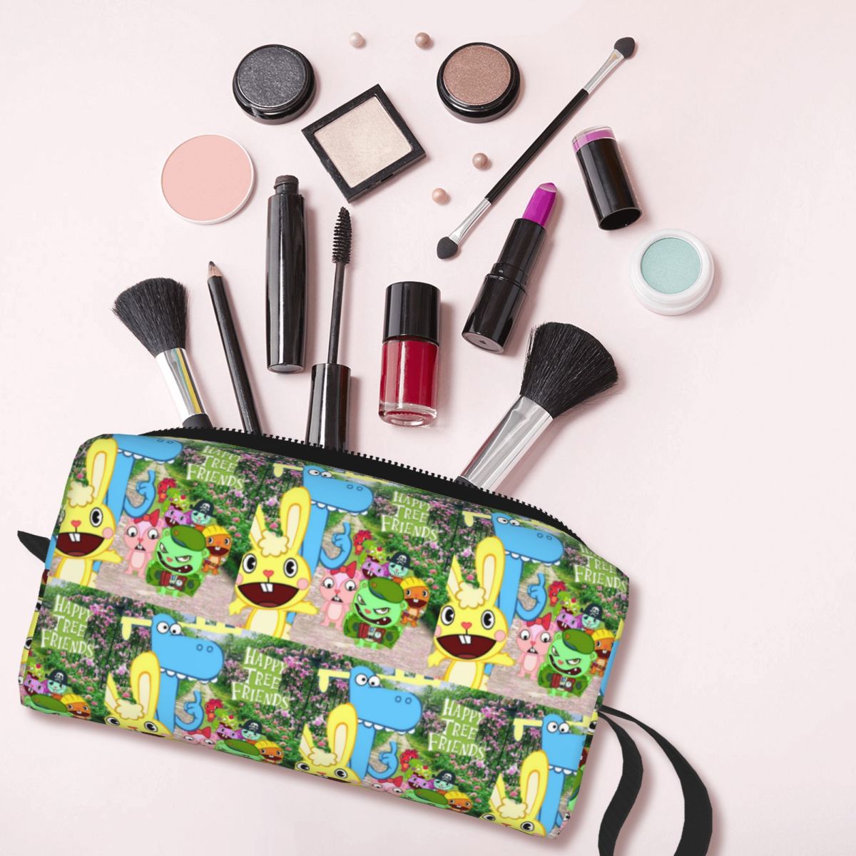 حقيبة مكياج Happy Tree Friends - مراجعة Beauty Love Makeup وسعره