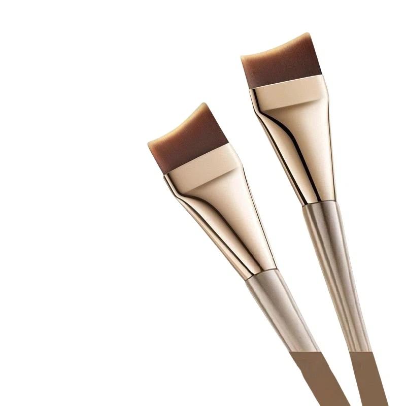 فرشاة أساس المكياج، إسفنجة بود - مراجعة Beauty Makeup Palette وسعره